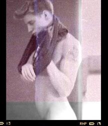 More mixed guys 5f90349532312.jpg