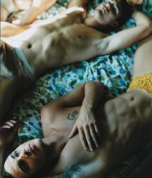 More mixed guys 5f9035e6a44a9.jpg