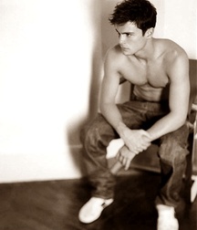 More mixed guys 5f903697b8e5c.jpg