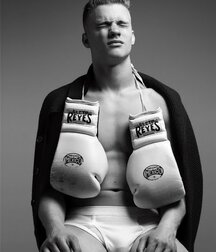 More mixed guys 5f90369fb00fd.jpg