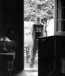 More mixed guys 5f90371677631.jpg