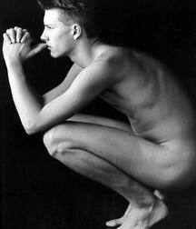 More mixed guys 5f90372fcf11c.jpg