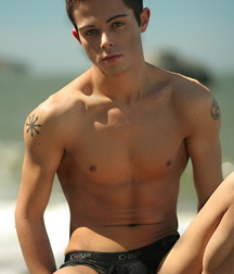 More mixed guys 5f90373dbdfdf.jpg