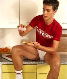 More mixed guys 5f903760d7486.jpg