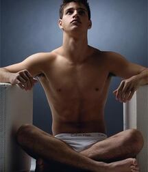 More mixed guys 5f9037a2617dd.jpg