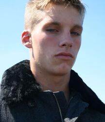 More mixed guys 5f9037ecdec20.jpg