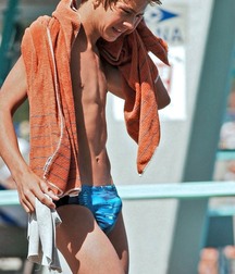 Guys in speedos twinks gay tube 5f9075287f995.jpg