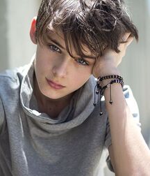 Pure Beauty Twink Gay Tube 5f8f21394b17d.jpg