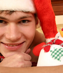 Merry Christmas GBT  5fe3bb2bc847a.jpg