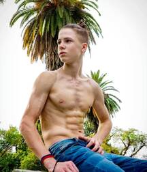 Eccepuer's Jeans & Jockstraps Mix Twink Tube 620a6c327bd0e.jpg