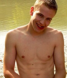 Summer fun boys  62fb3414e6c7e.jpg