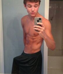 Brunette Boys Gay Tube Image Selection 5fcc92403eb52.jpg