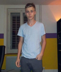 Hot selfies Gay Teen Porn 5fd4eae58ea5c.jpg