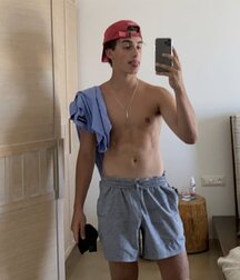 18YO Josh Richards Tiktok star 5fe04bdb2981f.jpg