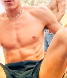 18YO Josh Richards Tiktok star 5fe04c07babc8.jpg