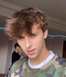 18YO Josh Richards Tiktok star 5fe04c4f6742a.jpg