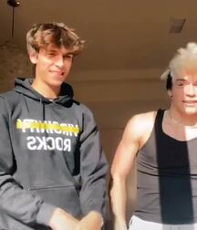 18YO Josh Richards Tiktok star 5fe04c79993ce.jpg