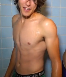 Youtuber Brennen Evangelista 5fe1860e247d7.jpg