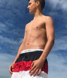 Handsome and strong gay tube 5fea4a284e876.jpg