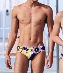 Handsome and strong gay tube 5fea4a494fe9a.jpg