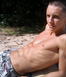 Handsome and strong gay tube 5fea4a5e6d7a6.jpg