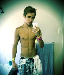 Hot selfie boys gay tube 5ff1f7e25a73f.jpg