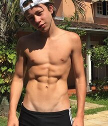 Fit boys show off gay tube 5ffca6079b286.jpg