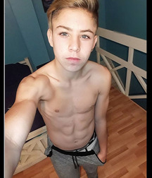 Fit boys show off gay tube 5ffca608a8dc4.jpg