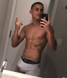 Revealing boy bulges gay tube 5ffe1a096ba04.jpg