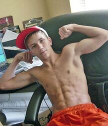 Abs for days gay boys 6007622e56bfa.jpg