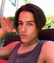 Aramis Knight Gay Tube 600767257d3b3.jpg