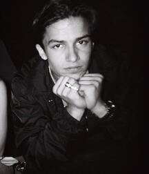 Aramis Knight Gay Tube 6007672b65a6e.jpg