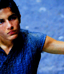 Aramis Knight Gay Tube 60076734690f4.gif