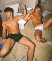Gay tube sexy bulges 60098add5743f.jpg