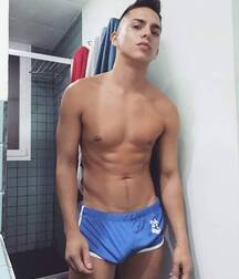 Gay tube sexy bulges 60098ae874f2c.jpg