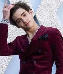 Dressed up boys gay tube 600be2545229a.jpg