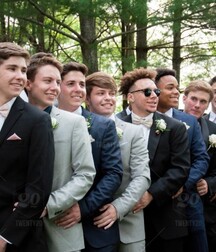 Dressed up boys gay tube 600be25ecb6a3.jpg