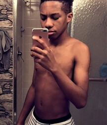 Sexy young selfies gay tube 600c6faec3a7f.jpg