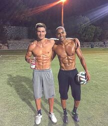 Fit college boys gay tube 600d2779433e1.jpg