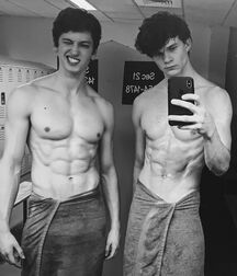 Fit college boys gay tube 600d2781b5c82.jpg