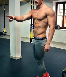 Fit college boys gay tube 600d2795b21c2.jpg