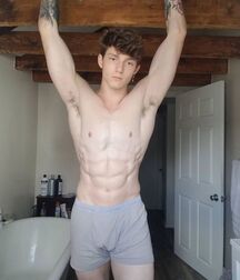 Fit college boys gay tube 600d27b37ff99.jpg