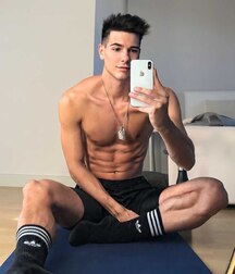 Fit college boys gay tube 600d27bcc946b.jpg