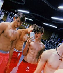 Happy B-Day Josh Richards Gay tube 600df1194ea32.jpg