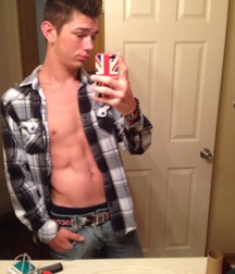 Wildly Handsome boys gay tube 600f4b3233324.jpg