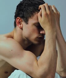 Thomas Doherty gay boys tube 60104ecf6bf15.jpg