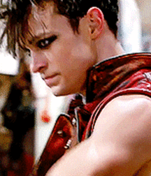 Thomas Doherty gay boys tube 60104ee35bb10.gif