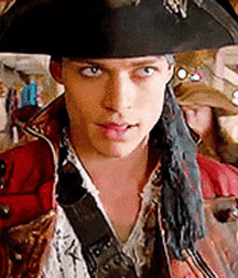 Thomas Doherty gay boys tube 60104ee980e4c.gif