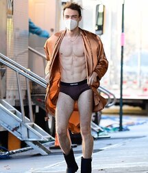Thomas Doherty gay boys tube 60104f0db096c.jpg