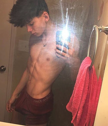 Cute boys and bulges gay tube 6010b2d1d5ac9.jpg